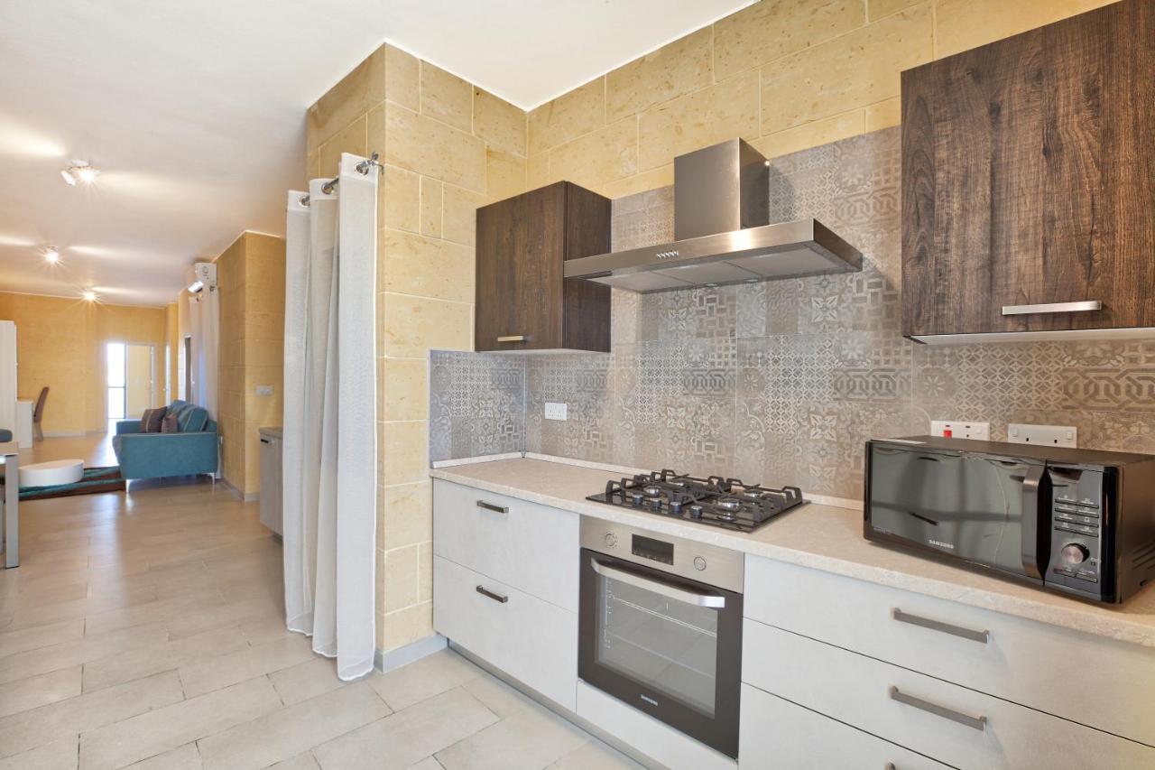 Summer Fields Penthouse With Amazing Views Διαμέρισμα Sannat Εξωτερικό φωτογραφία