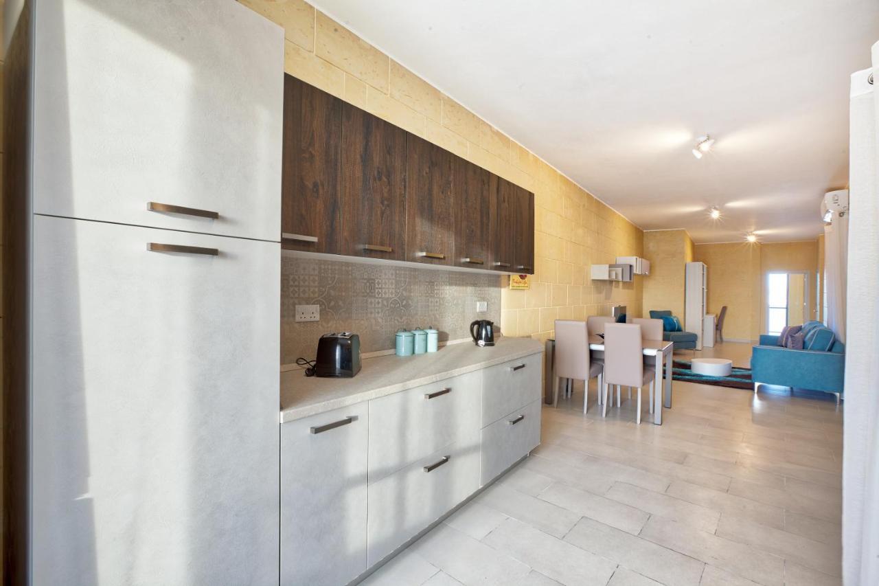 Summer Fields Penthouse With Amazing Views Διαμέρισμα Sannat Εξωτερικό φωτογραφία