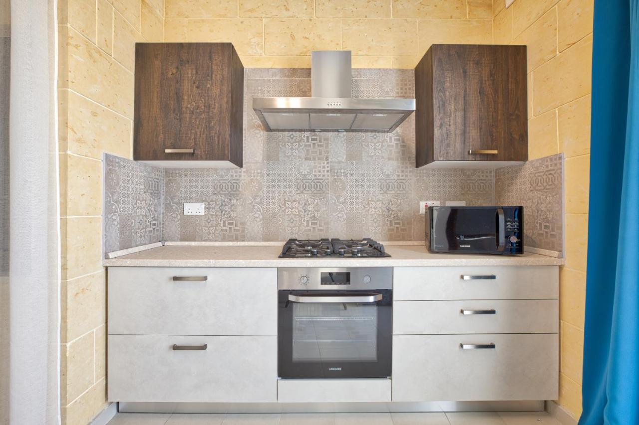 Summer Fields Penthouse With Amazing Views Διαμέρισμα Sannat Εξωτερικό φωτογραφία