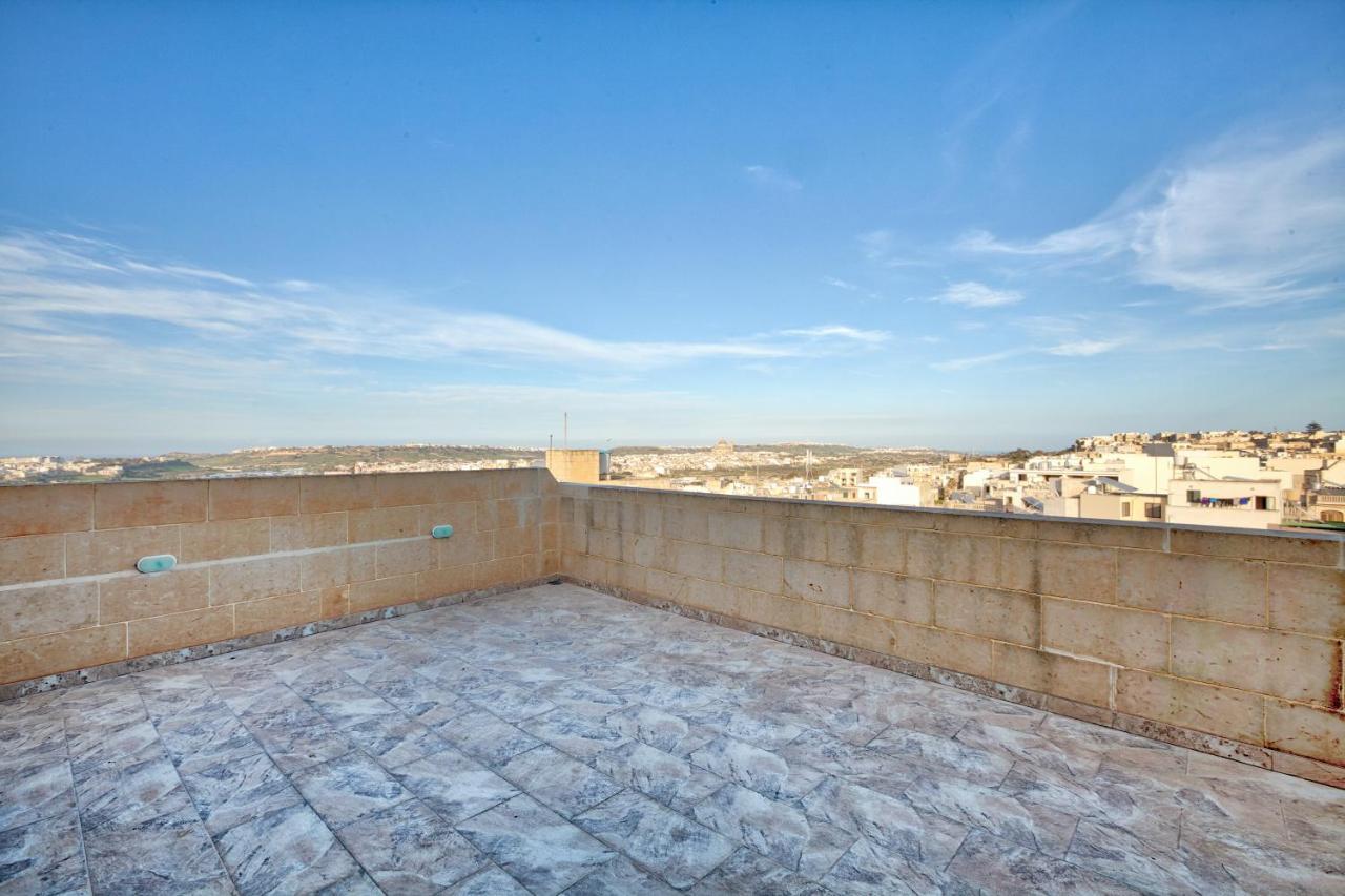 Summer Fields Penthouse With Amazing Views Διαμέρισμα Sannat Εξωτερικό φωτογραφία