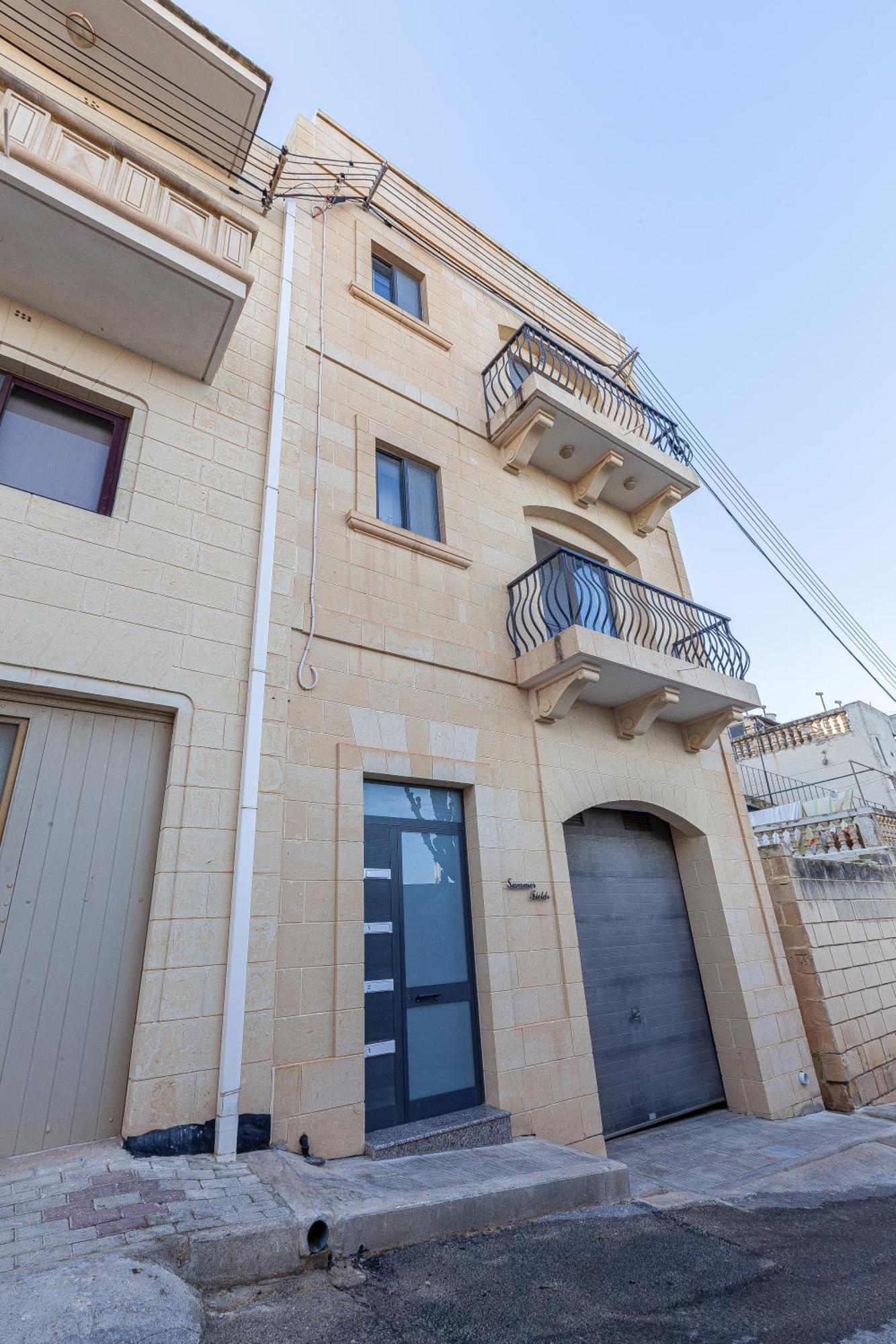 Summer Fields Penthouse With Amazing Views Διαμέρισμα Sannat Εξωτερικό φωτογραφία